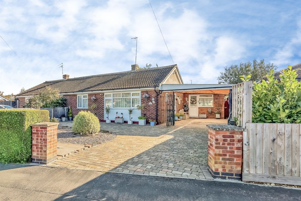 Property photo 1 of 34