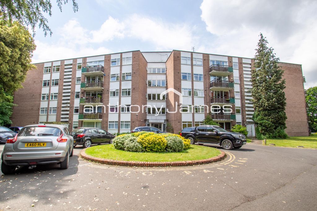 Property photo 1 of 11 Mapledene Kenmal Road