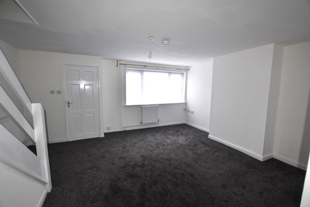 Property photo 2 of 20 Gallery