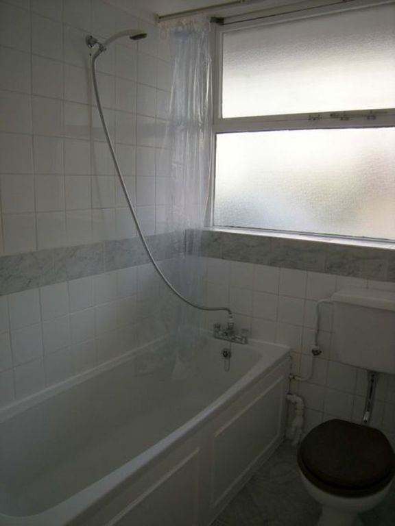 Property photo 3 of 4