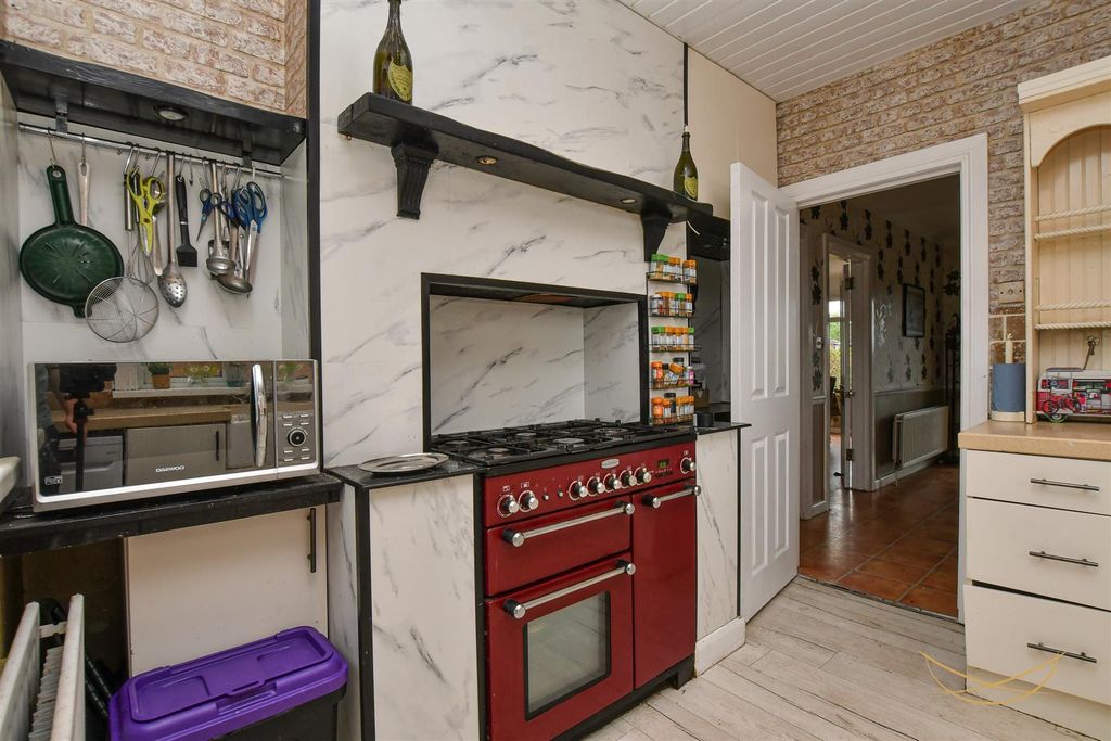 Additional image 10 of 4 bed semi-detached house for saleStation Road, Greenisland BT38