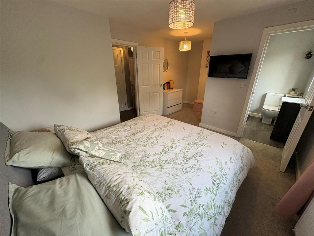 Additional image 17 of 4 bed detached house for saleCornmill Lane, Liversedge WF15