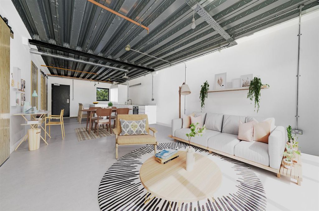 Property photo 2 of 11 994152 (1).Jpg