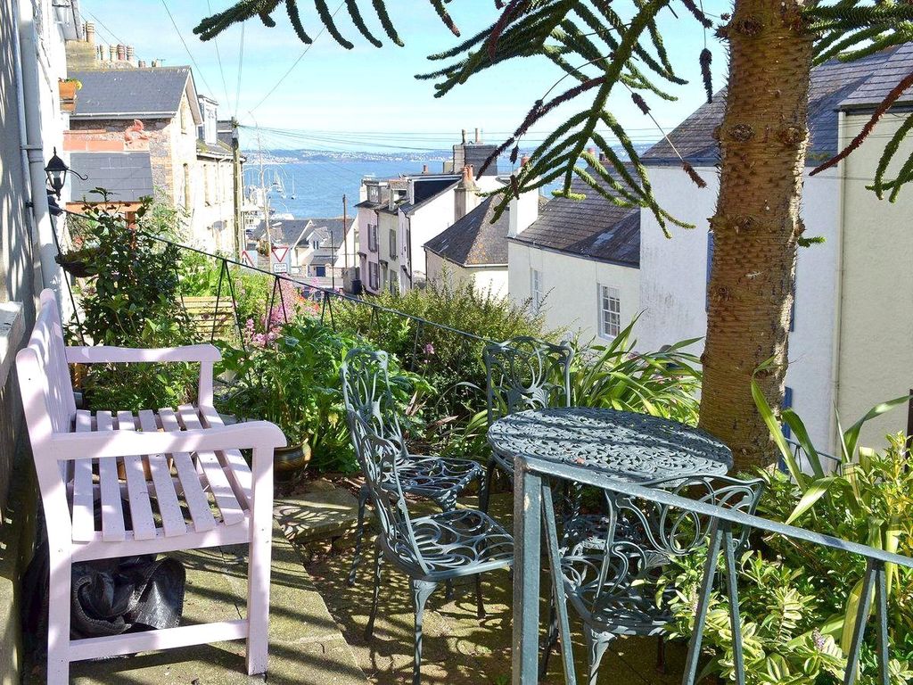 Property photo 2 of 8 2 - Front Terrace