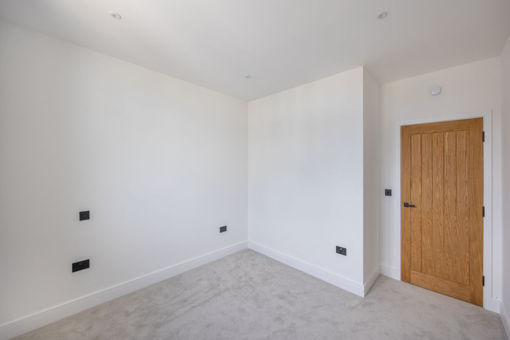 Additional image 13 of 1 bed flat for saleBrock Road, St. Peter Port, Guernsey GY1