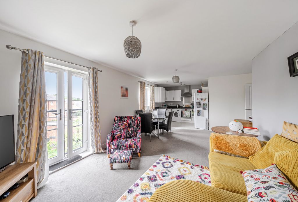 Property photo 2 of 19 1473421-14-6A2Adc...