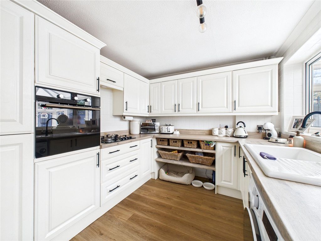 Property photo 1 of 14 1 - Picture No. 08