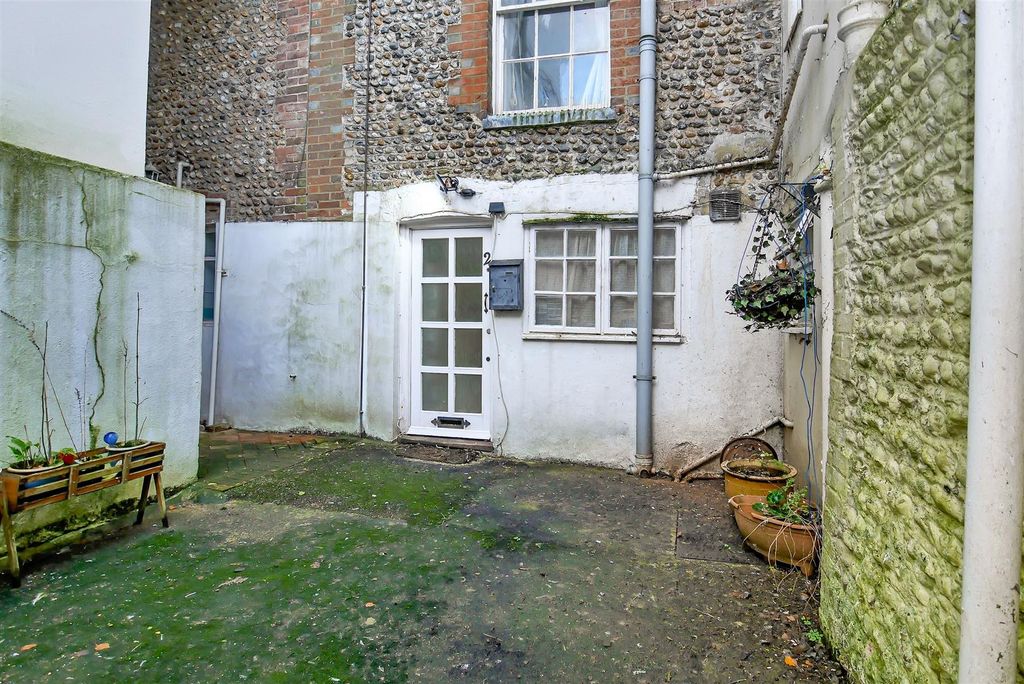 Property photo 1 of 11 P1090124_1.Jpg