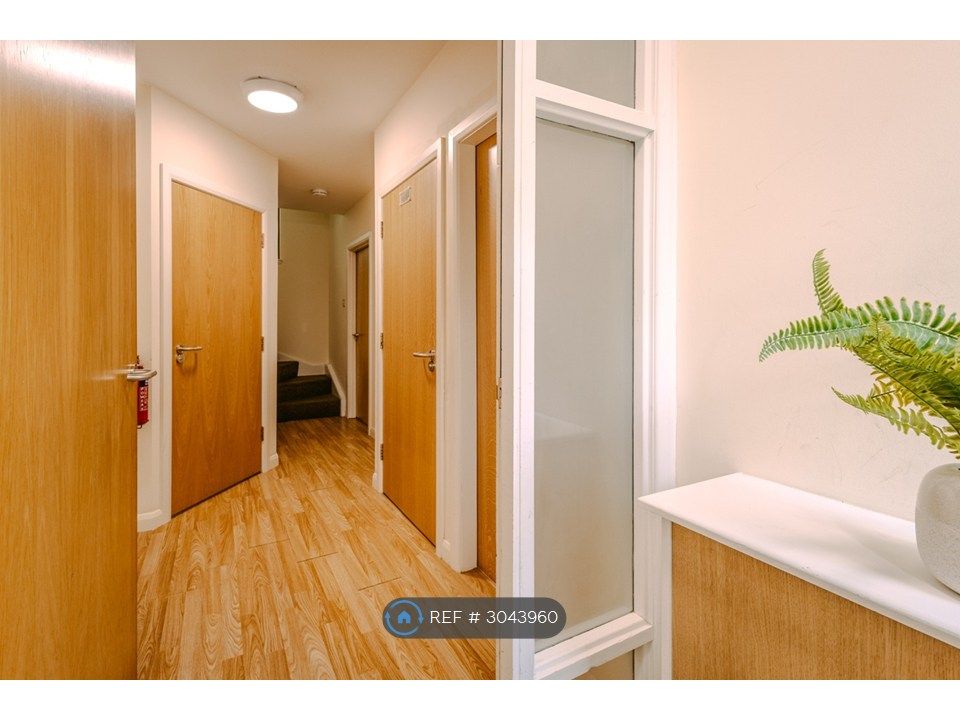 Property photo 3 of 26
