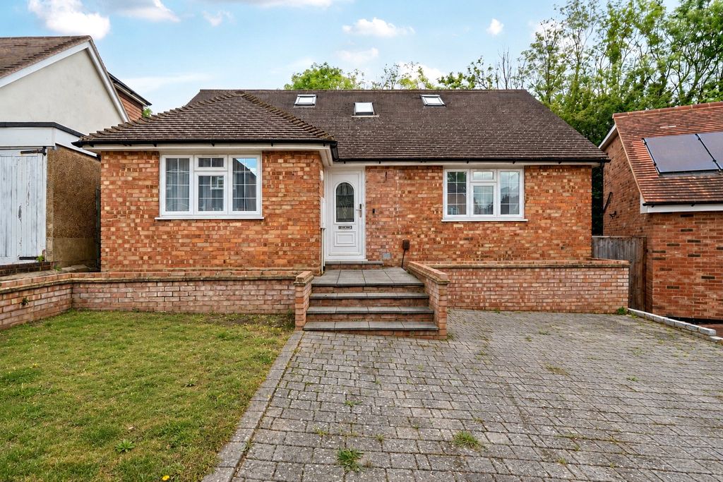 Property photo 1 of 12 Picture No. 24