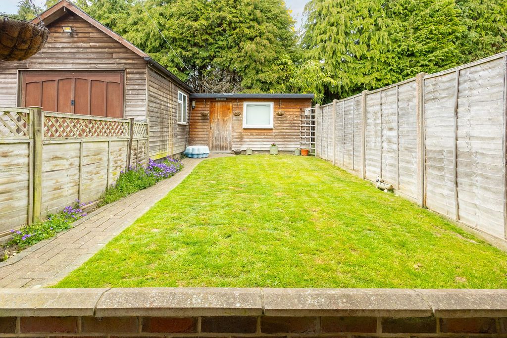 Property photo 3 of 22