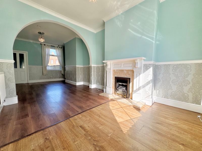 Property photo 3 of 13 Lounge Alt View