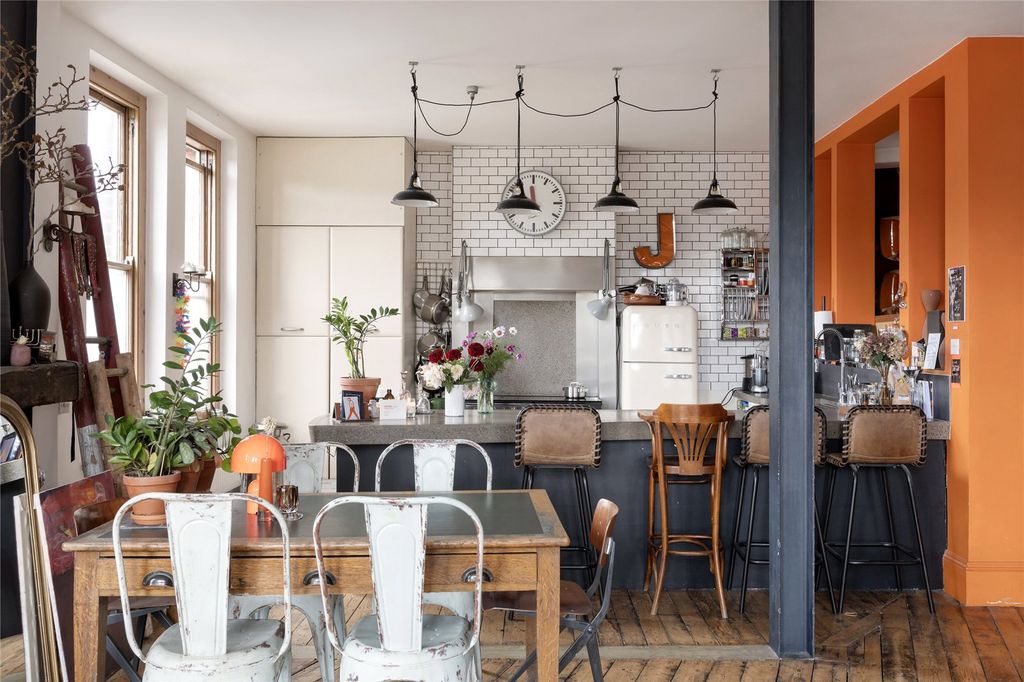 Property photo 2 of 11 Picture No. 04