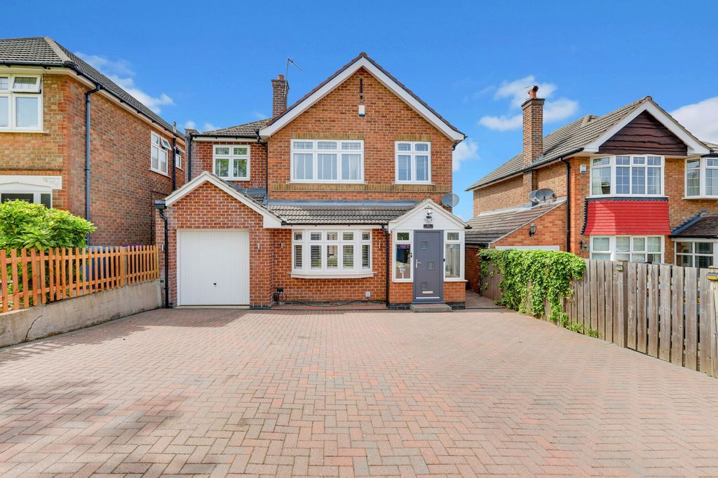Property photo 1 of 23