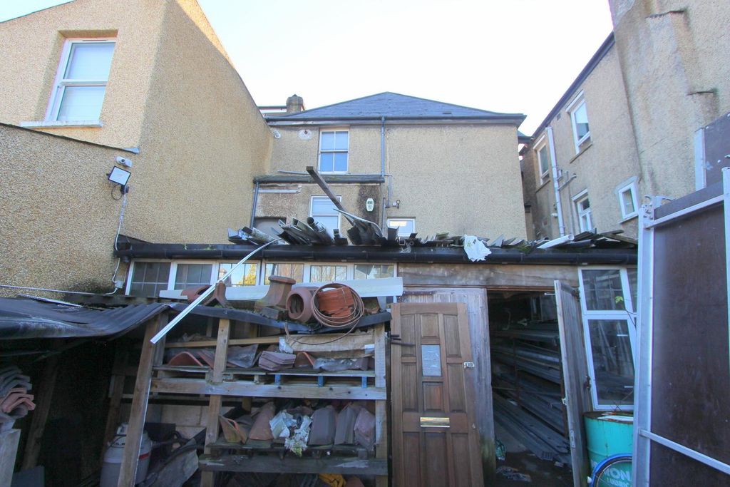 Additional image 21 of Land for saleCarshalton Road, Carshalton SM5