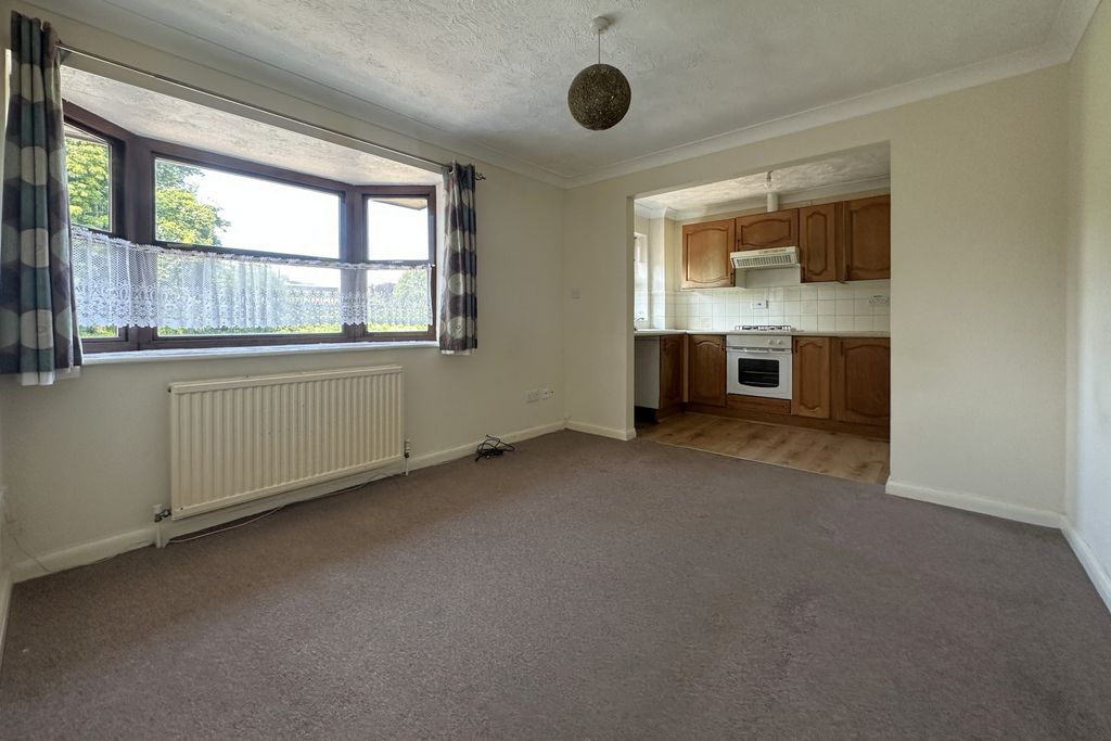 Property photo 2 of 11 Photo 6