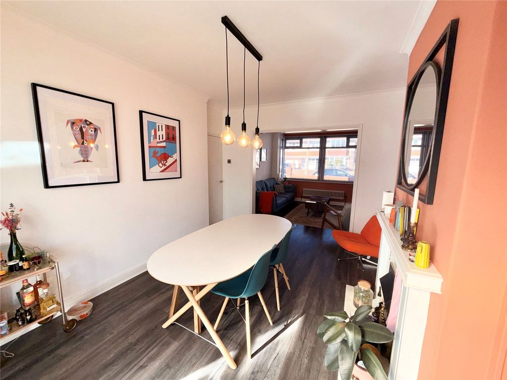 Property photo 3 of 12 Picture No. 05