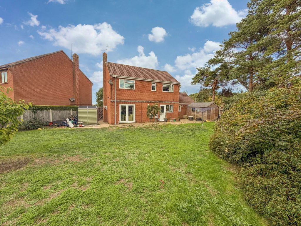Property photo 1 of 24