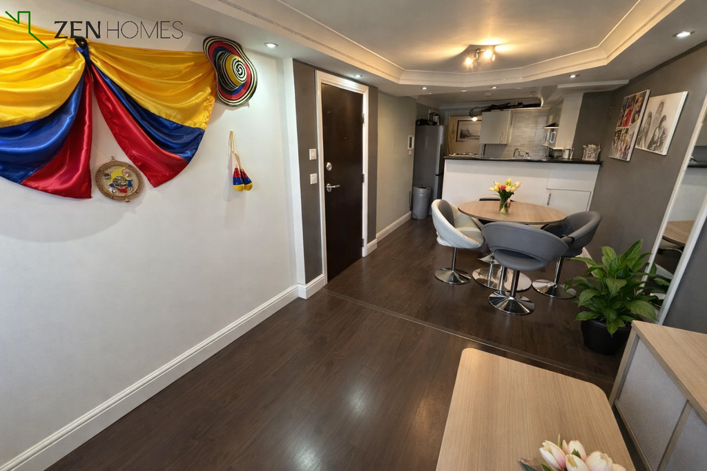 Property photo 3 of 6