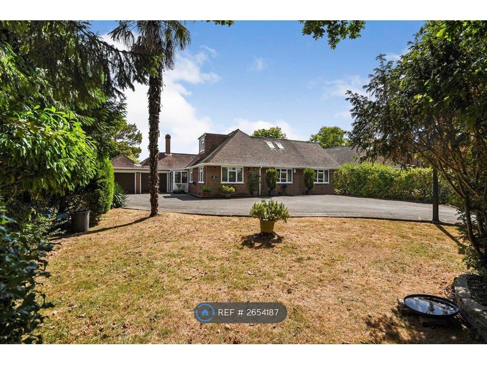 Property photo 1 of 13 Front