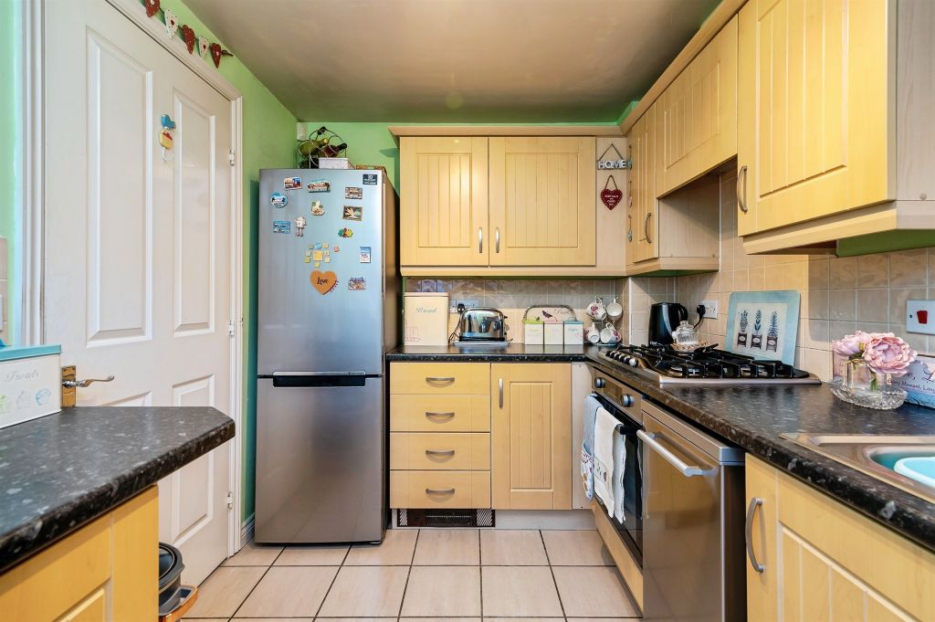 Property photo 3 of 16