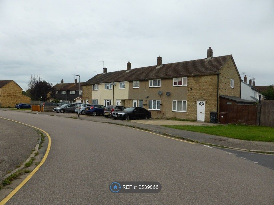 Property photo 2 of 35