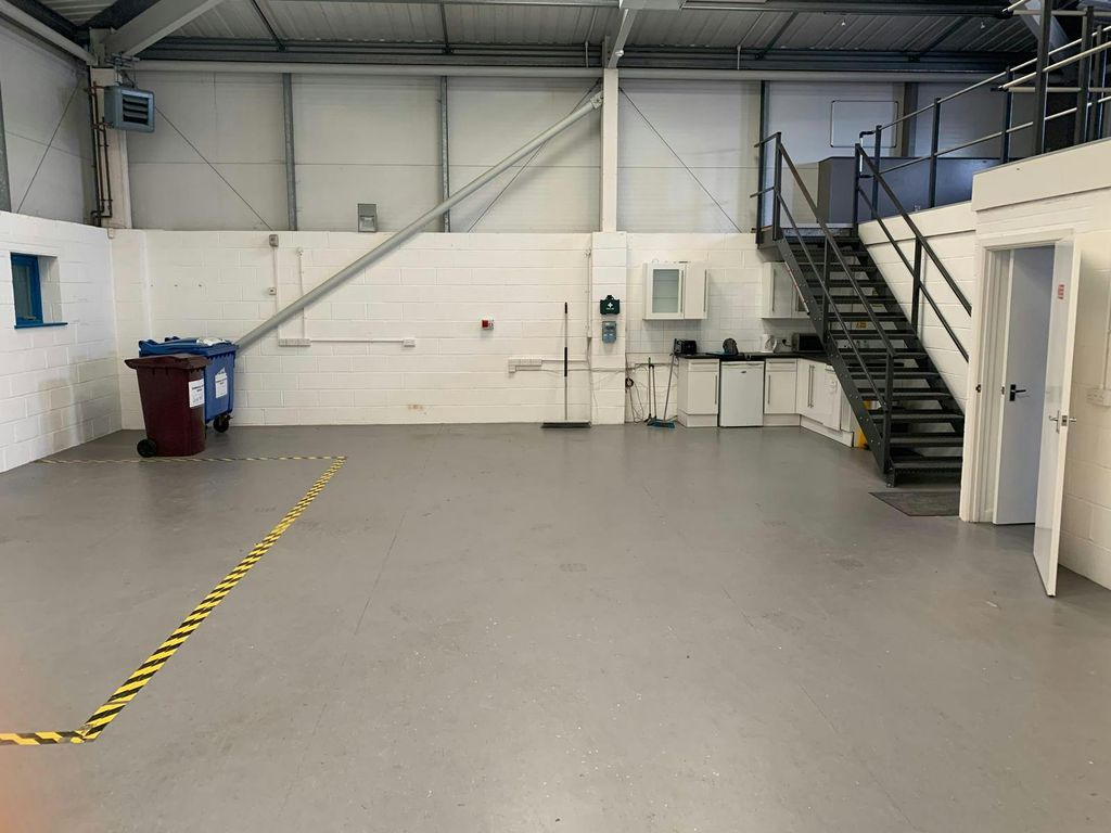 Property photo 3 of 6 Img_2537.Jpg