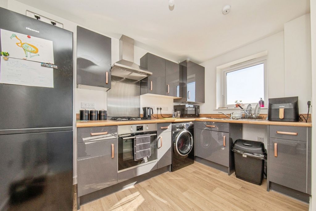 Property photo 3 of 14 Pbox-Img.Jpg