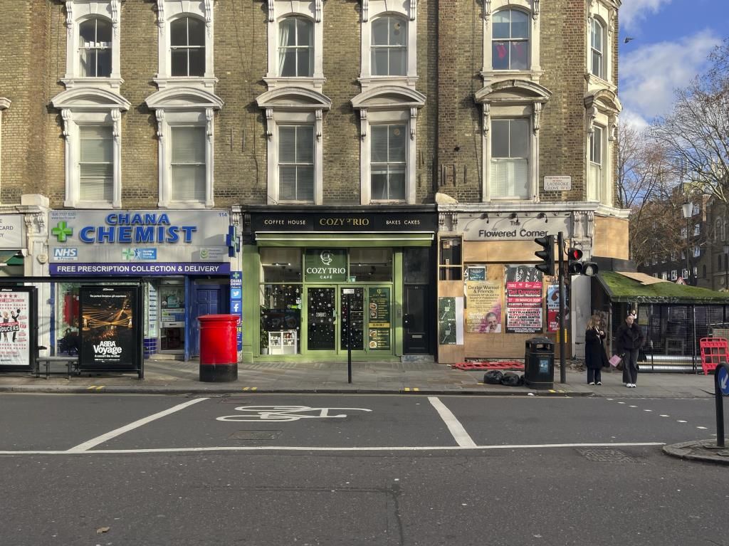 Property photo 2 of 24 External Front