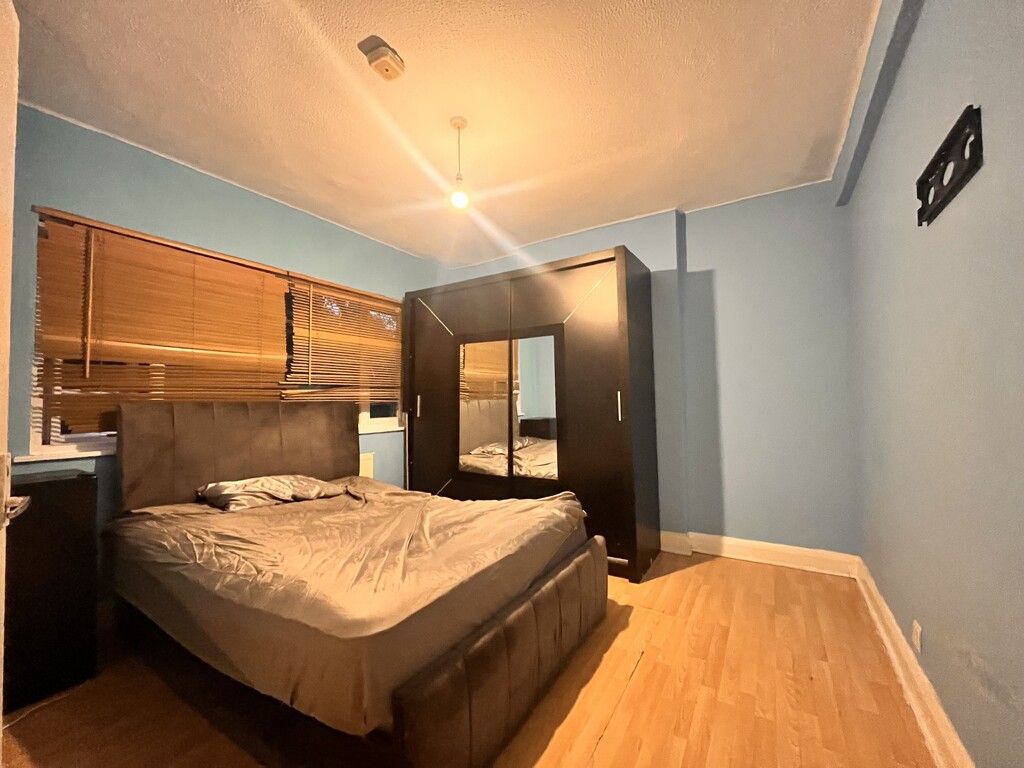 Property photo 2 of 12 Img_8877.Jpg