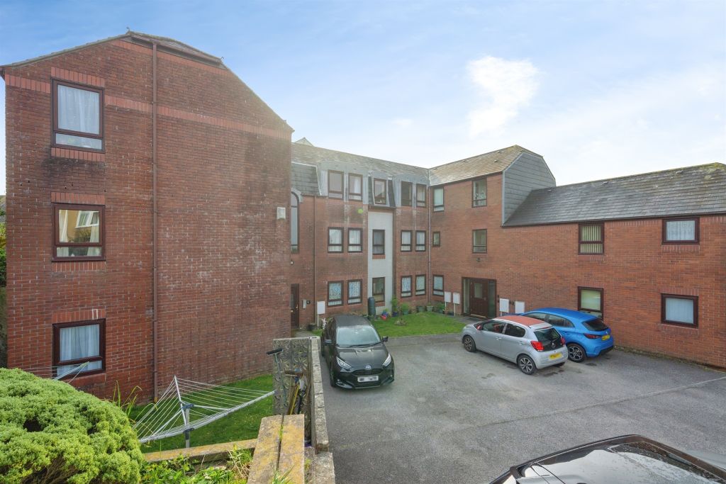 Property photo 1 of 10