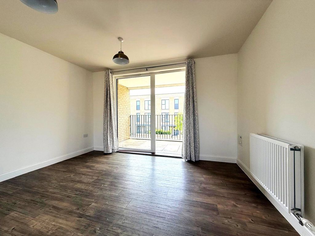 Property photo 3 of 11 Picture No. 62