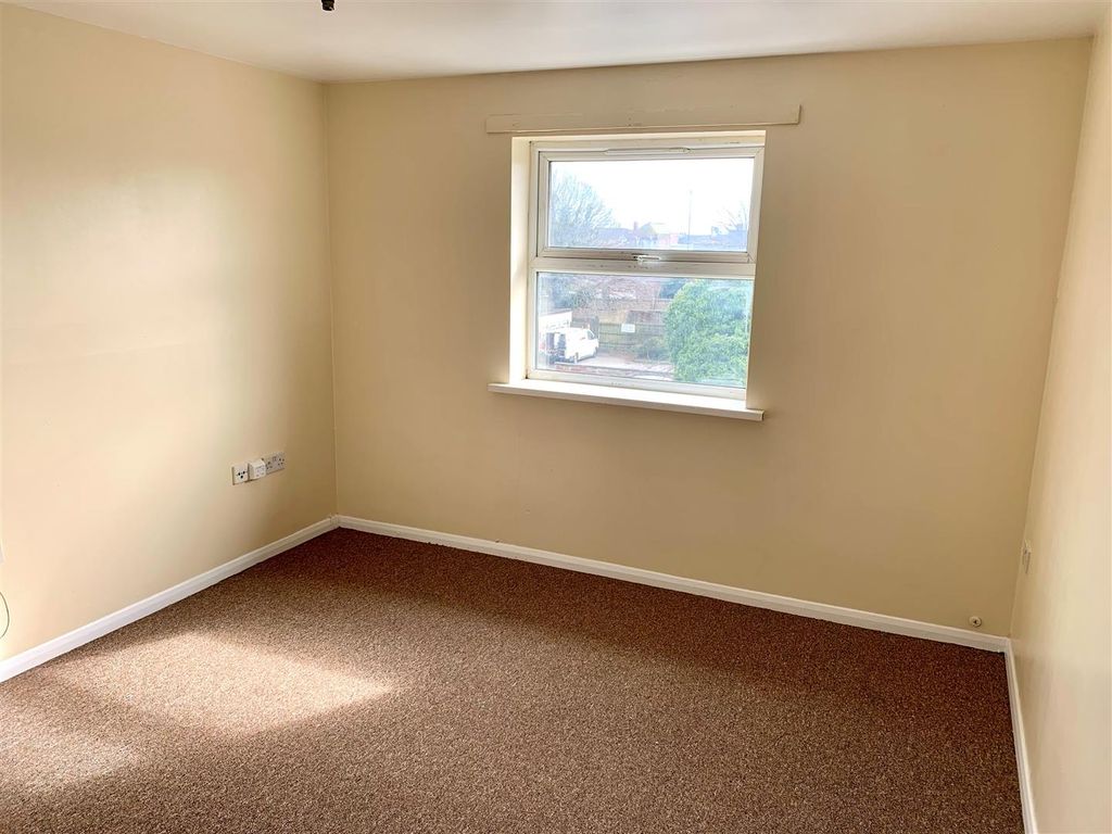 Property photo 2 of 6 5.Jpg