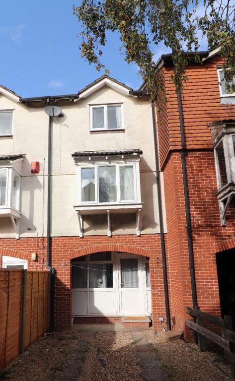 Property photo 1 of 5