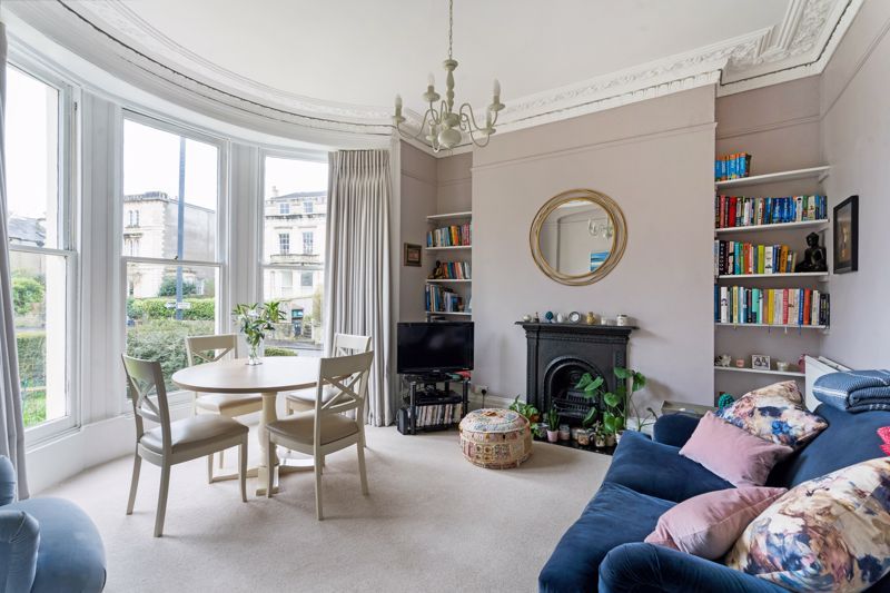 Property photo 2 of 12 Sitting Room