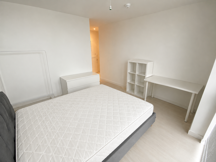 Property photo 3 of 10 Png