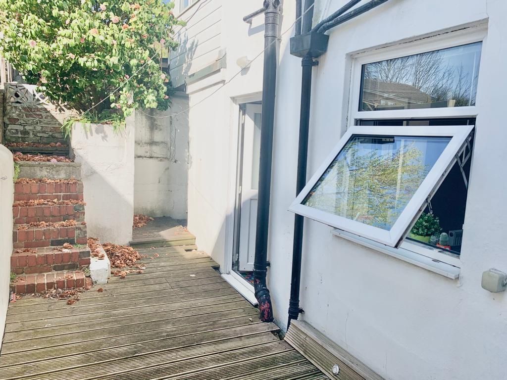 Property photo 2 of 9 Gardenn.Jpeg