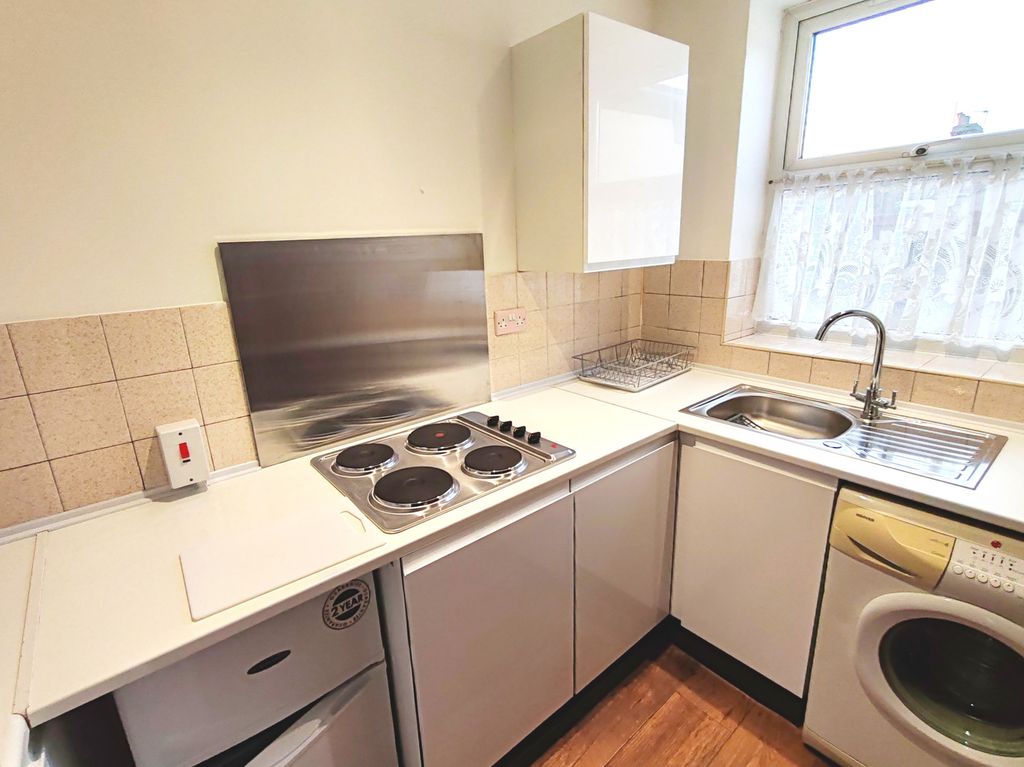 Property photo 2 of 2