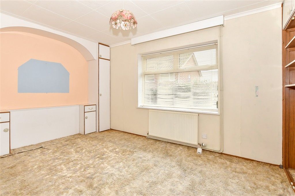 Property photo 1 of 10 Bedroom 1