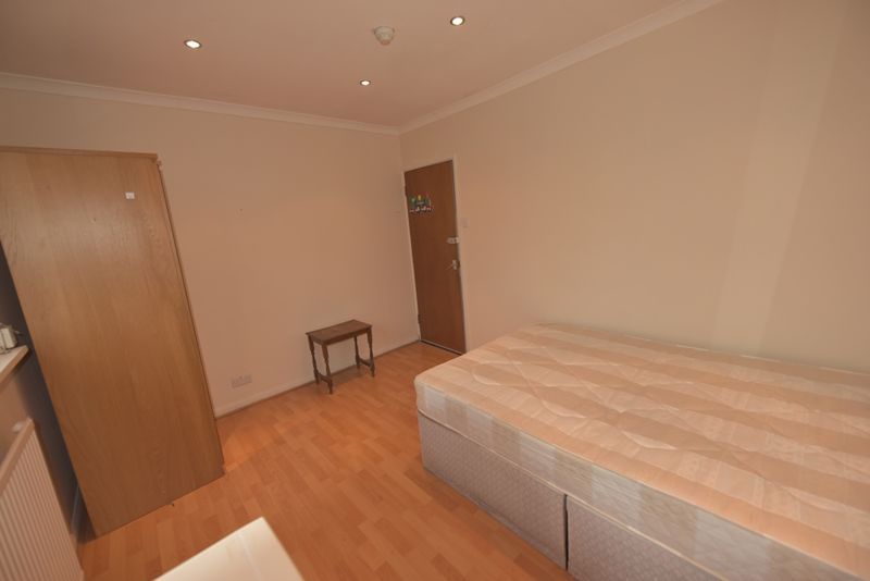 Property photo 3 of 23 Photo 20