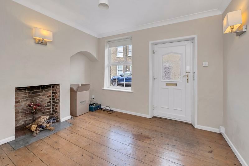 Property photo 3 of 10 Sitting Room