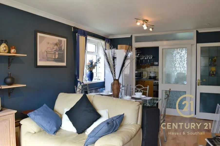 Property photo 1 of 7