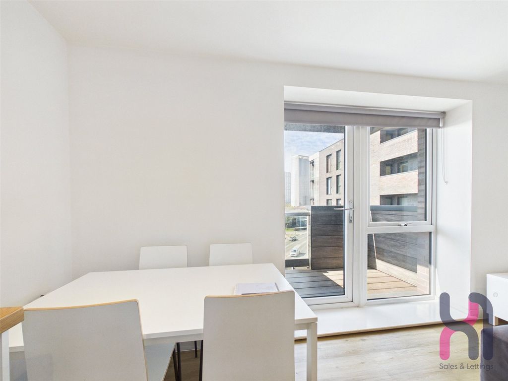 Property photo 3 of 15 Picture No. 38