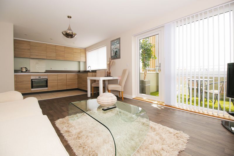 Property photo 2 of 9 Photo 11