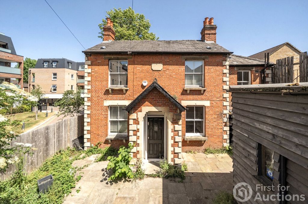 Property photo 1 of 15 Picture No. 01