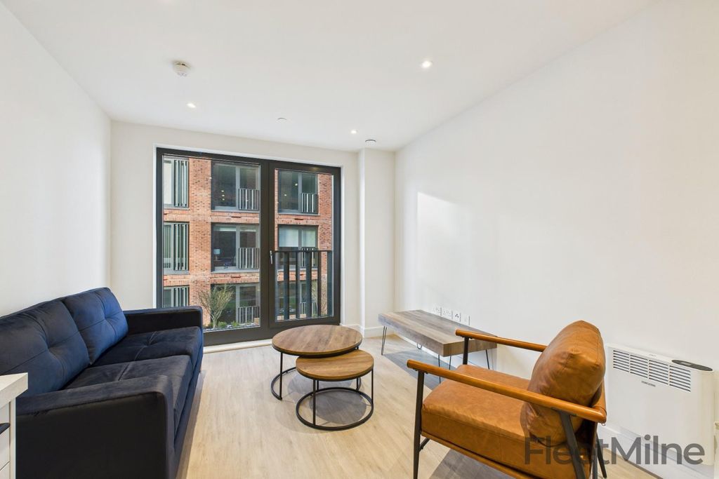 Property photo 1 of 13 Lounge/Dining Room