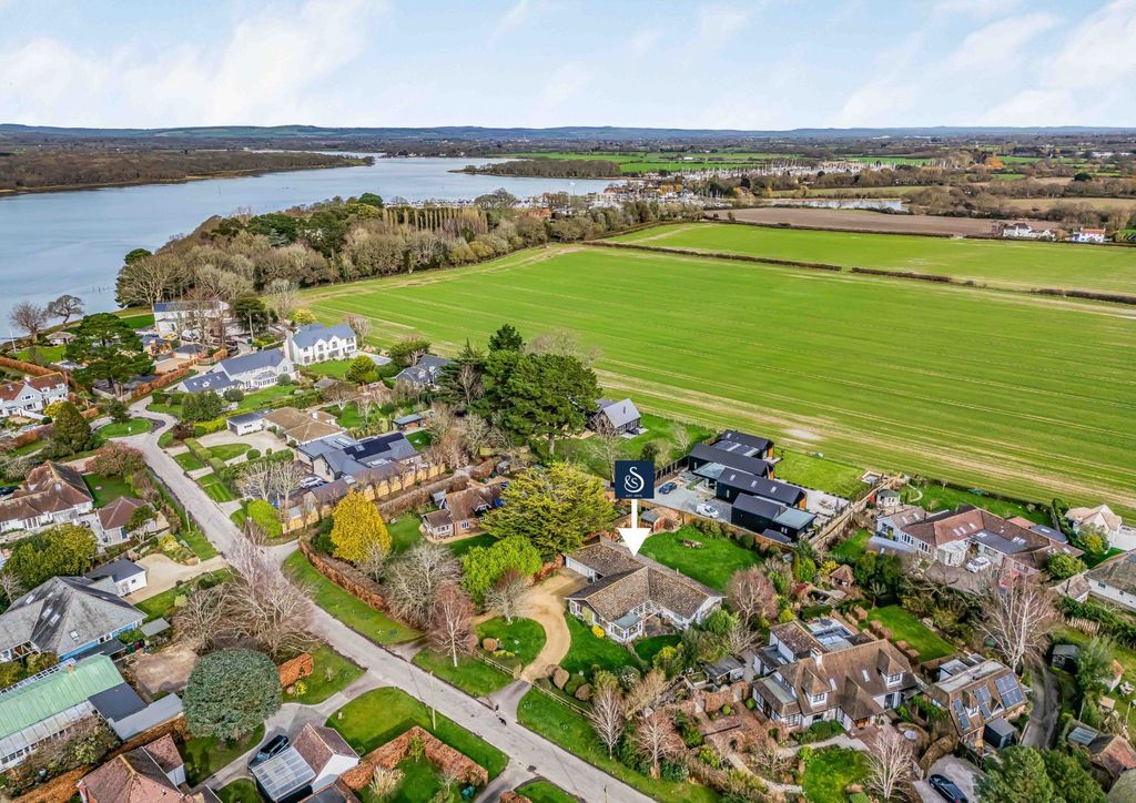 Property photo 2 of 29