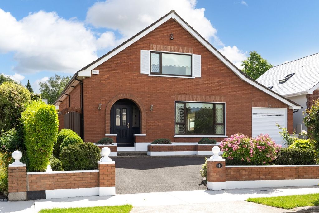 Property photo 1 of 39 Picture No. 02