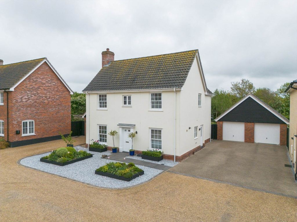 Property photo 1 of 37