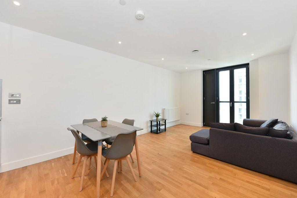 Property photo 1 of 10 Picture No. 06